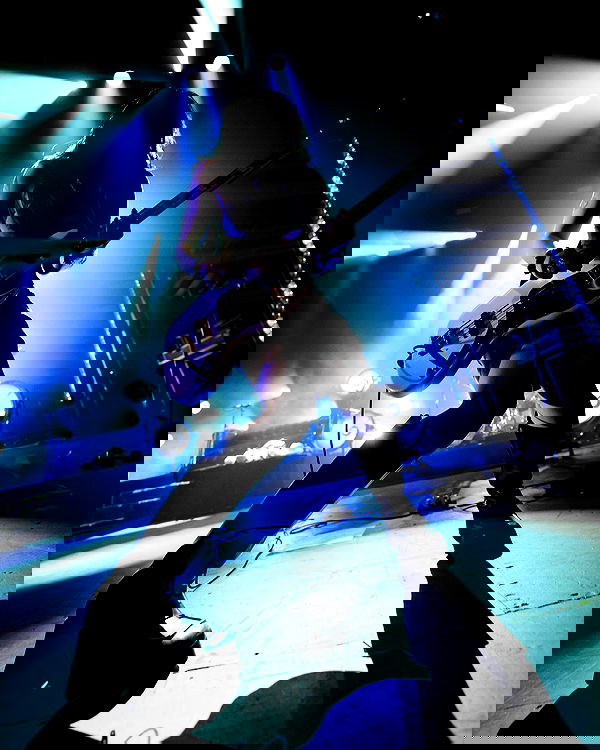 _femalien image ~ Altpins