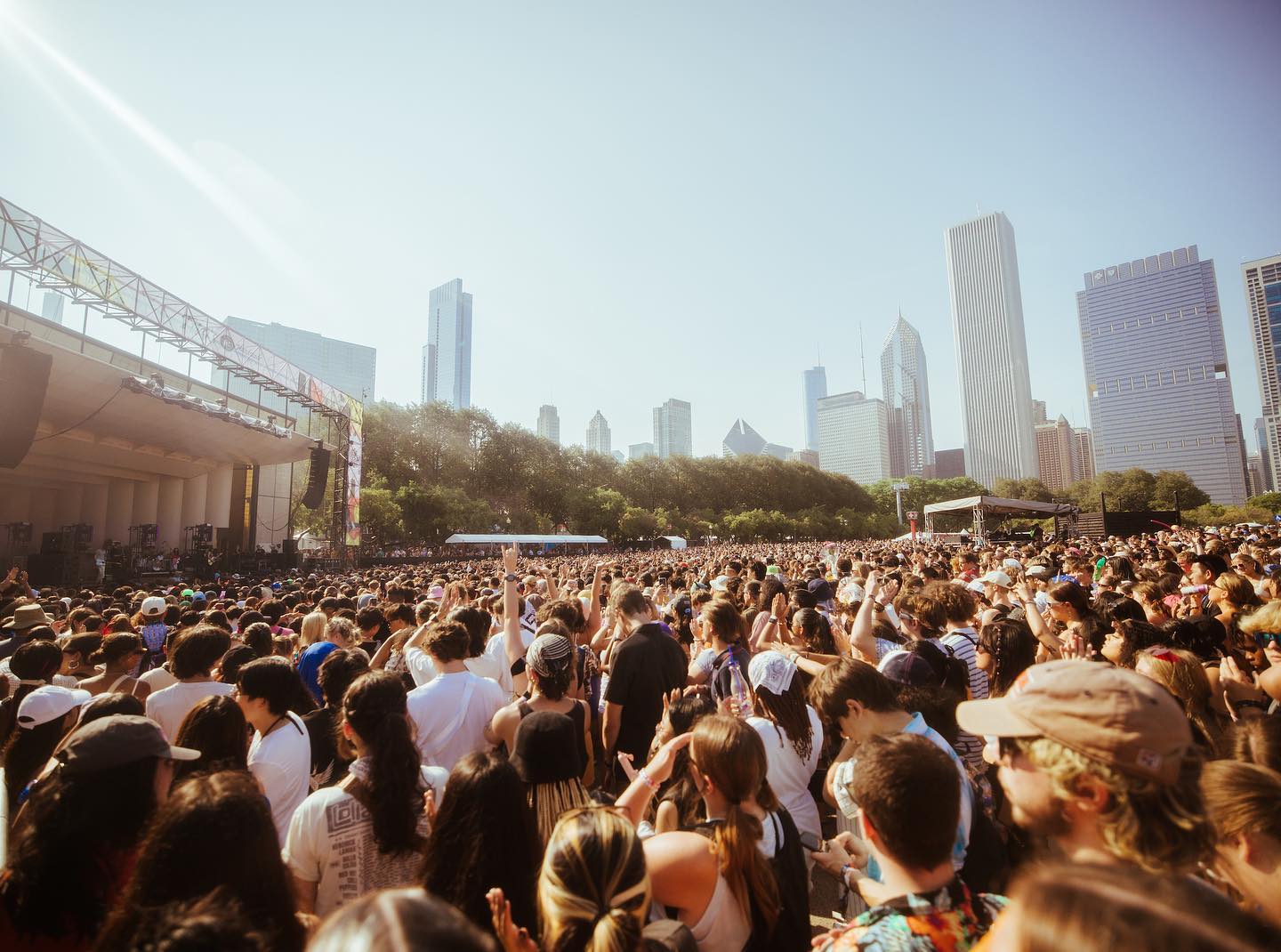 _femalien instagram image archive image