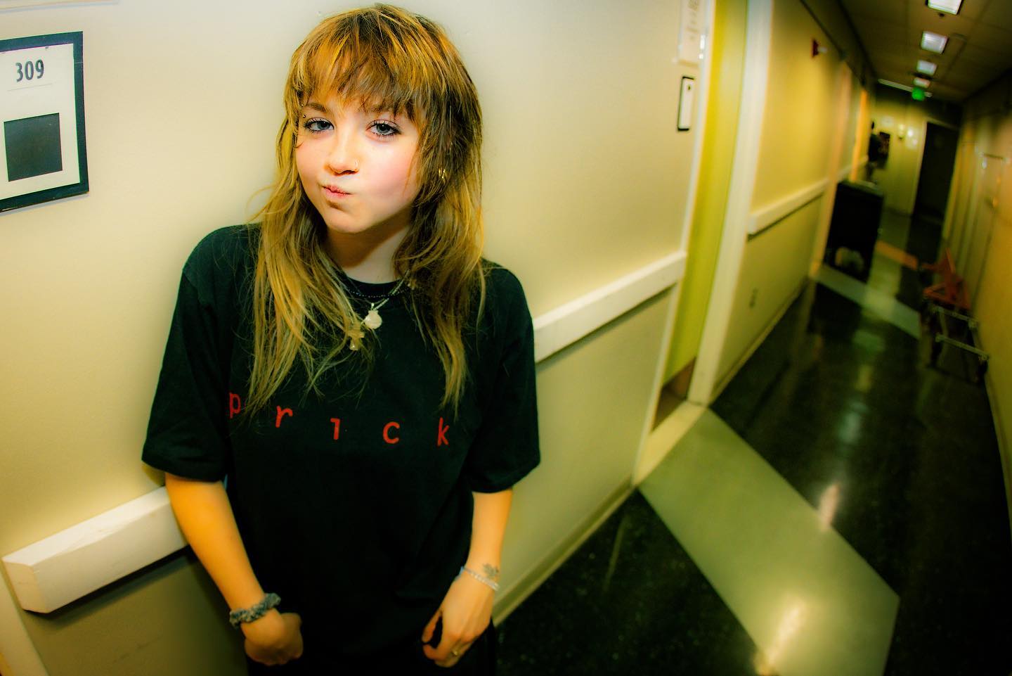 _femalien instagram image archive image