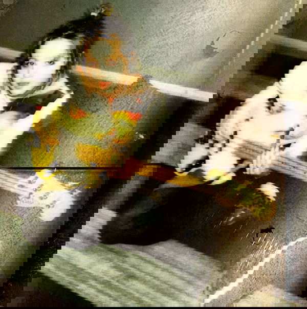 _femalien image ~ Altpins