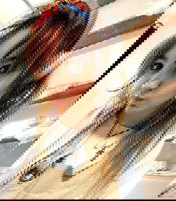 _femalien image ~ Altpins