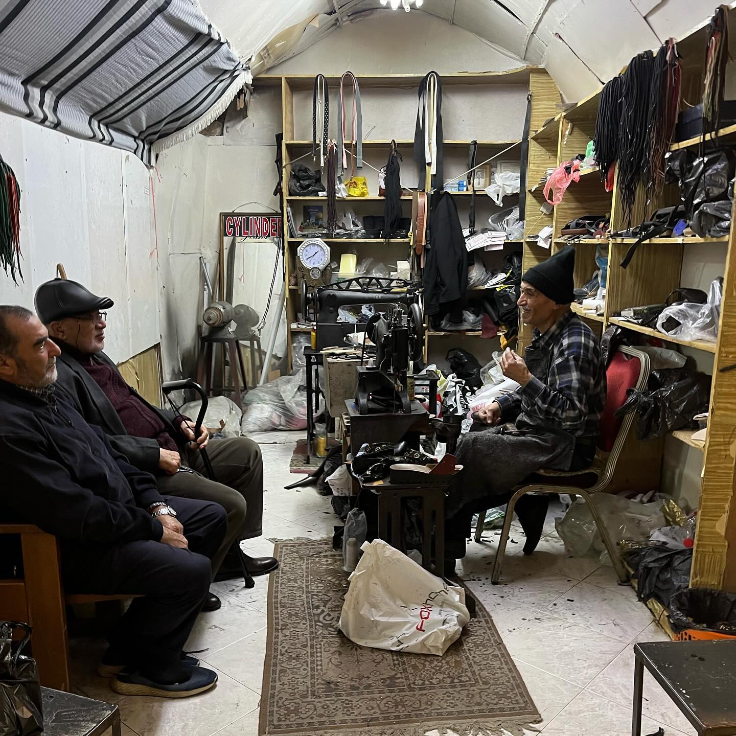 _femalien instagram image archive image