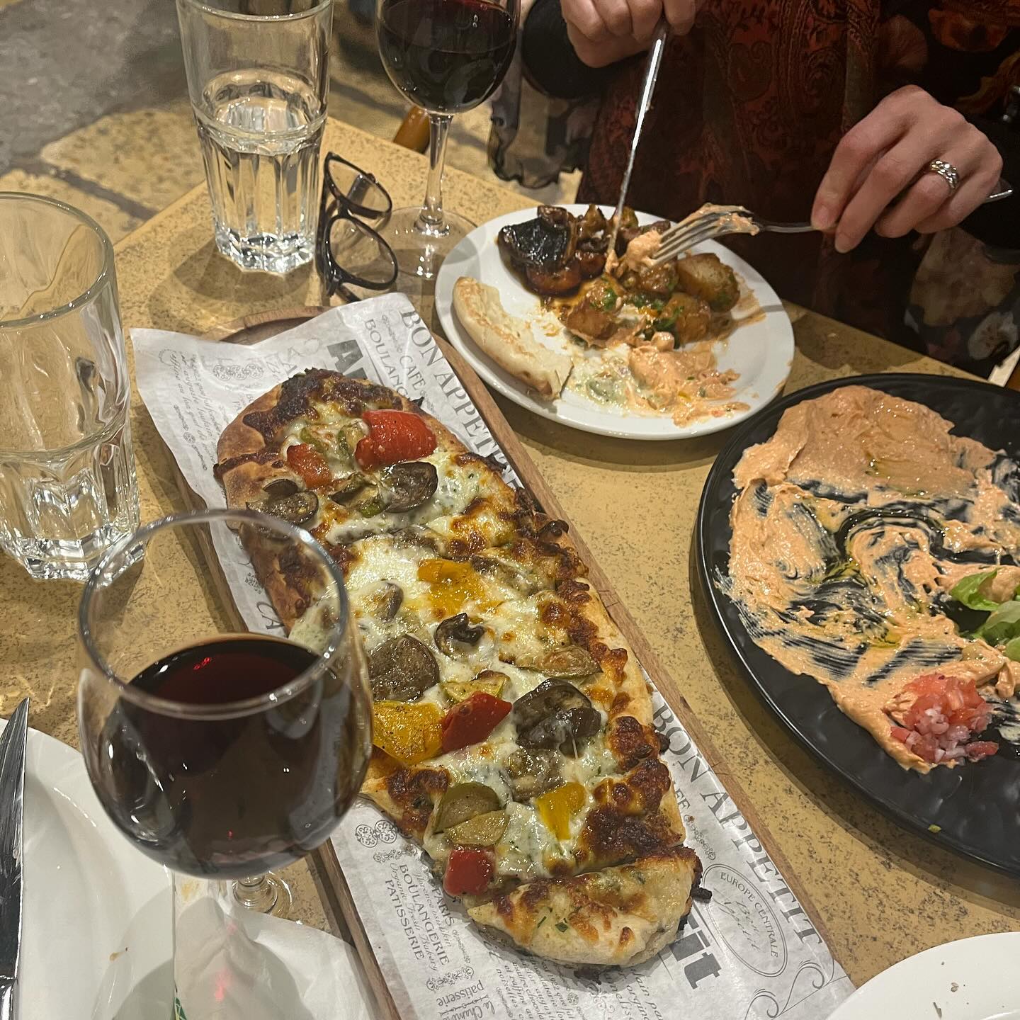 _femalien instagram image archive image