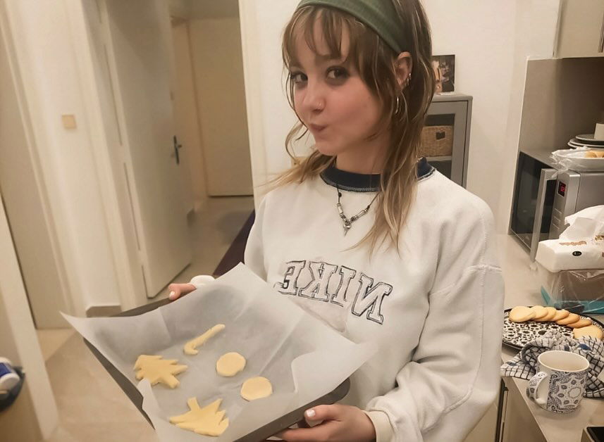 _femalien instagram image archive image