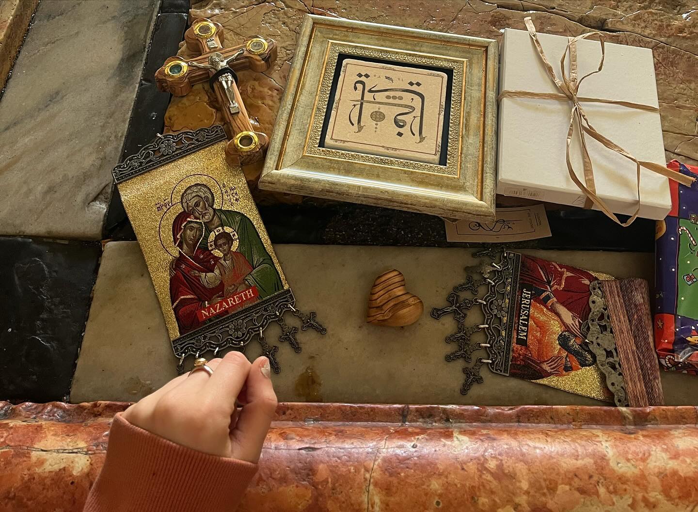 _femalien instagram image archive image