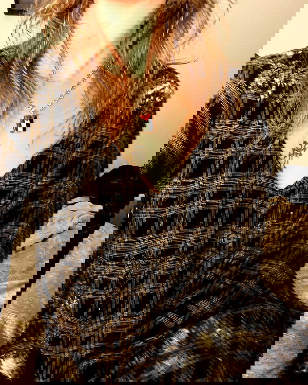 _femalien image ~ Altpins