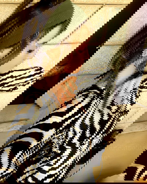 _femalien image ~ Altpins