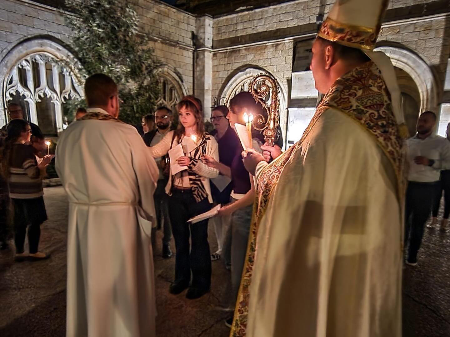 _femalien instagram image archive image