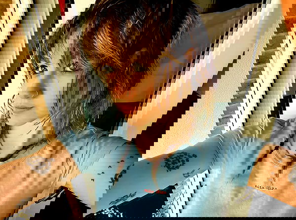 _femalien image ~ Altpins