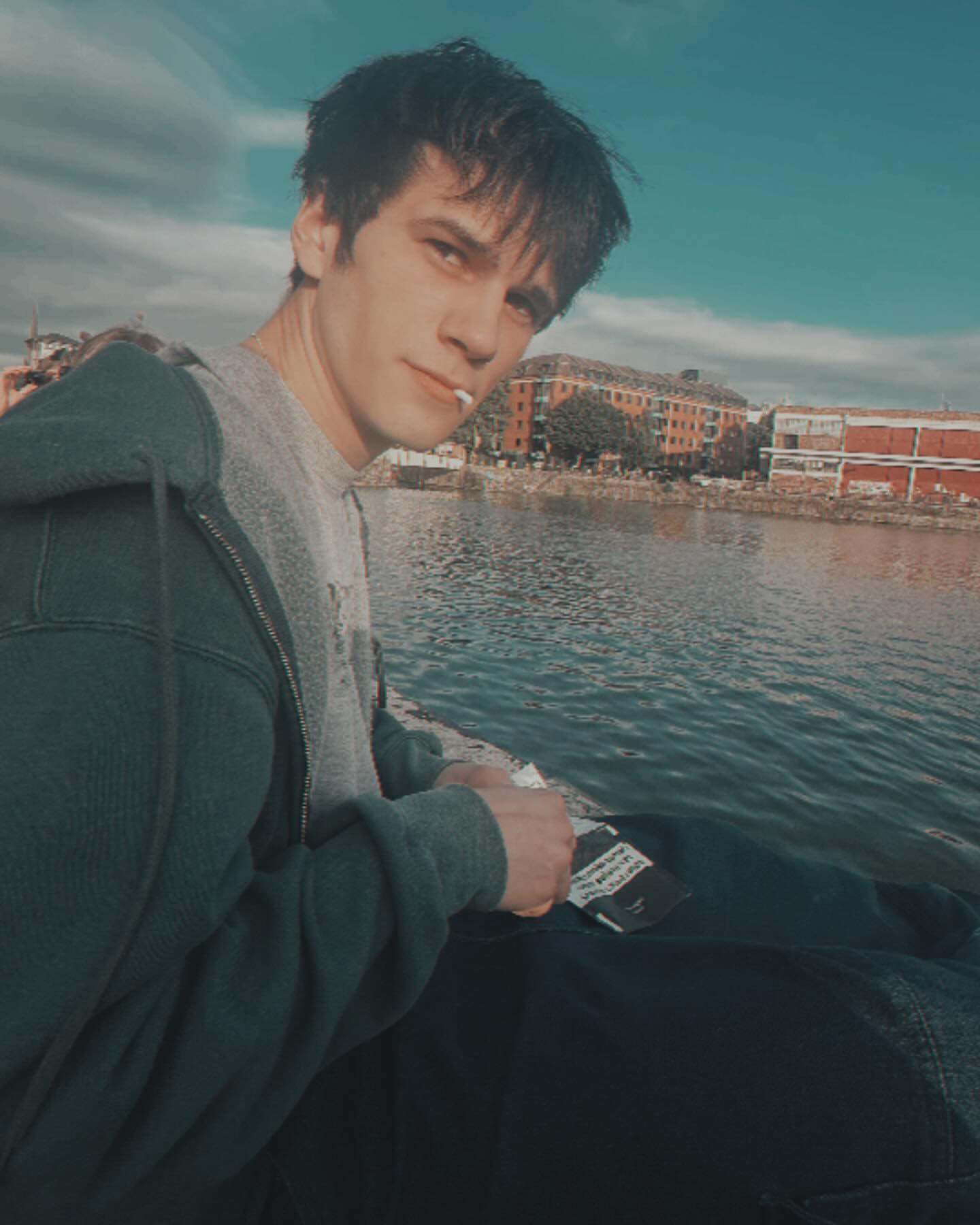 _femalien instagram image archive image