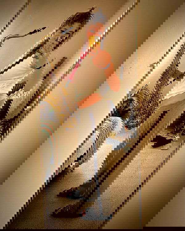 _femalien image ~ Altpins