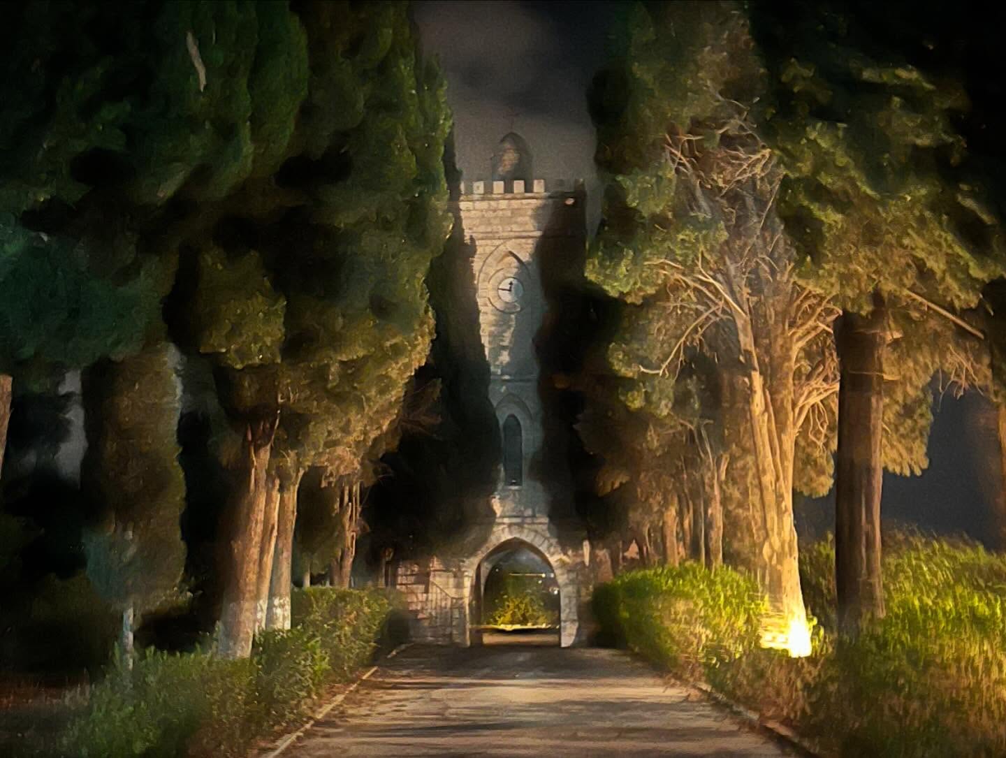 _femalien instagram image archive image