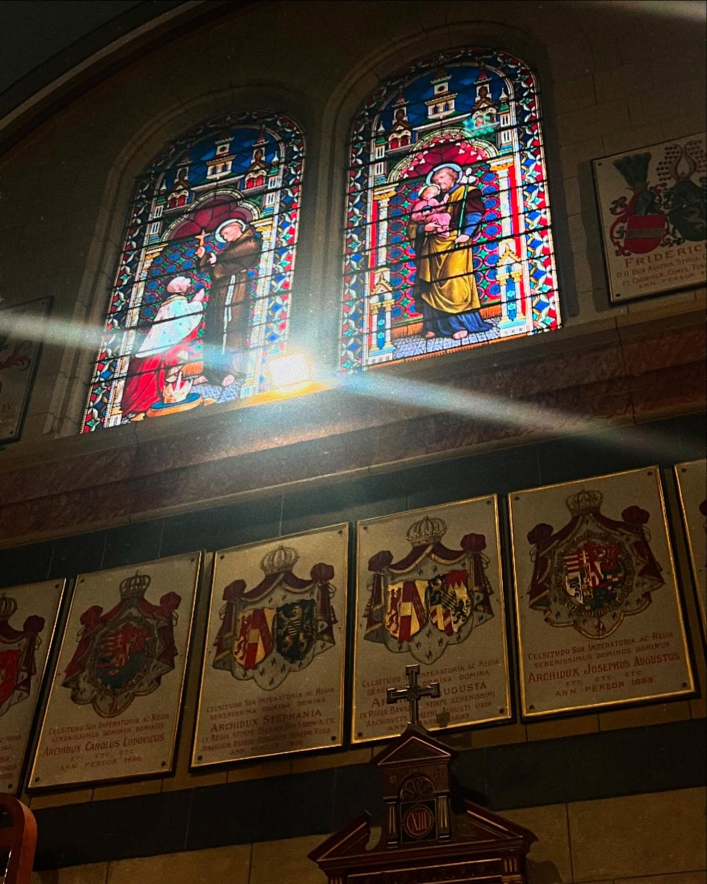 _femalien instagram image archive image