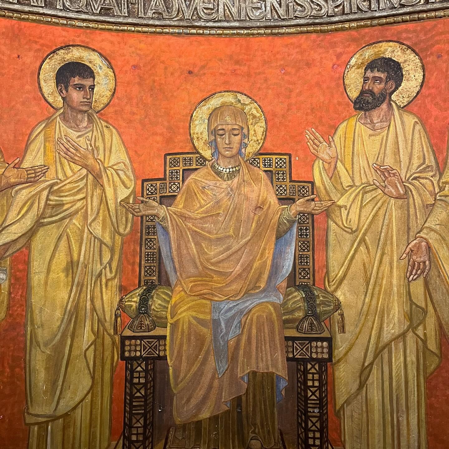 _femalien instagram image archive image