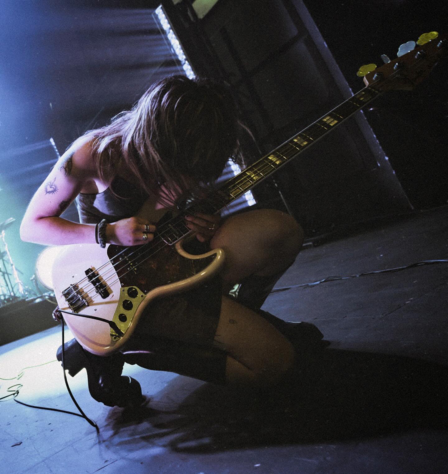 _femalien instagram image archive image