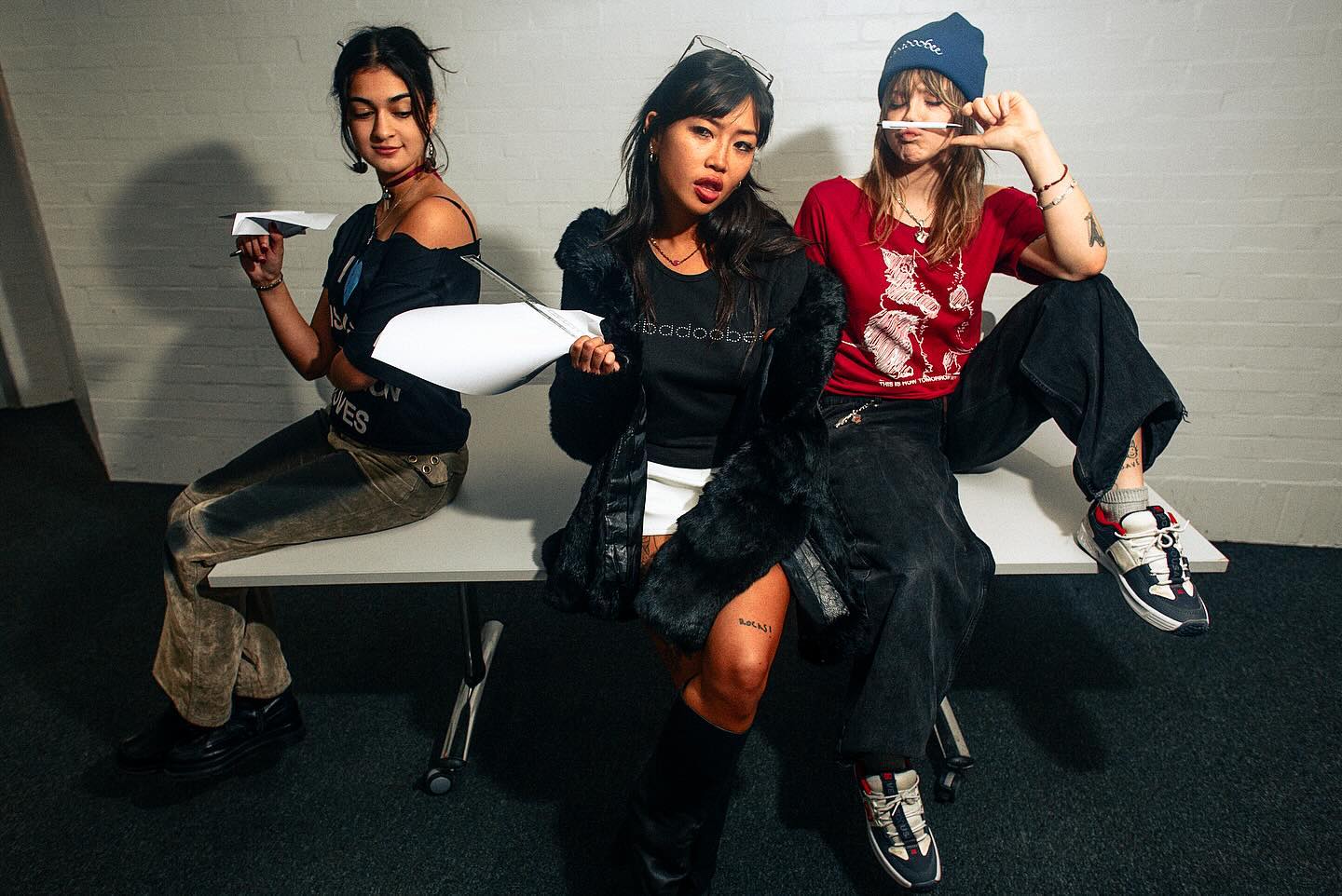 _femalien instagram image archive image