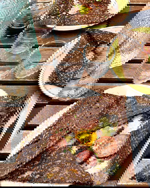 _femalien image ~ Altpins