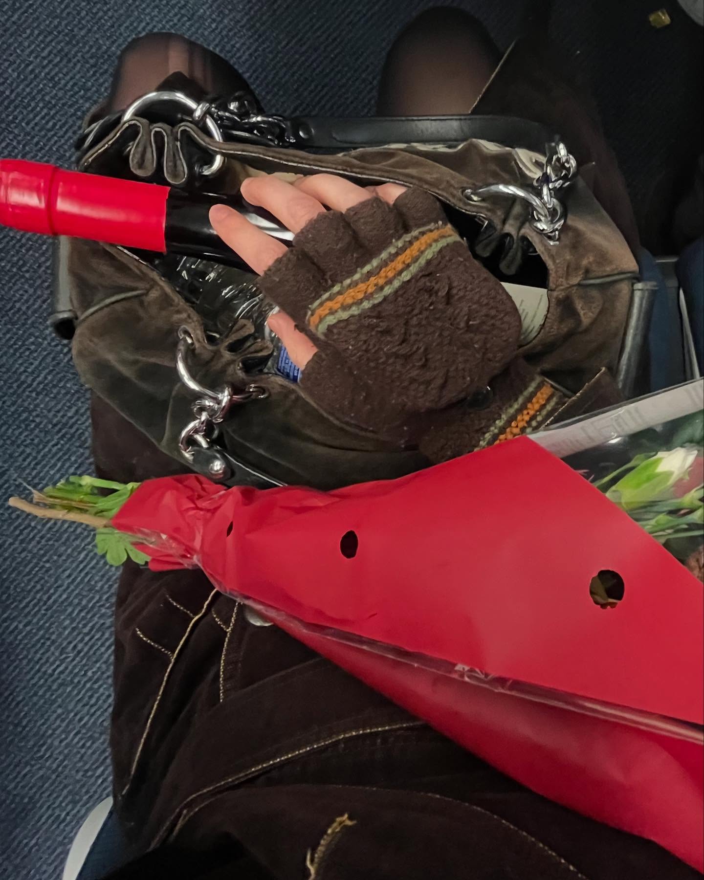 _femalien instagram image archive image