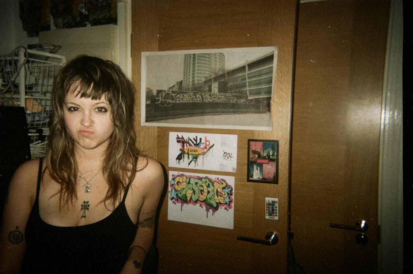 _femalien instagram image archive image