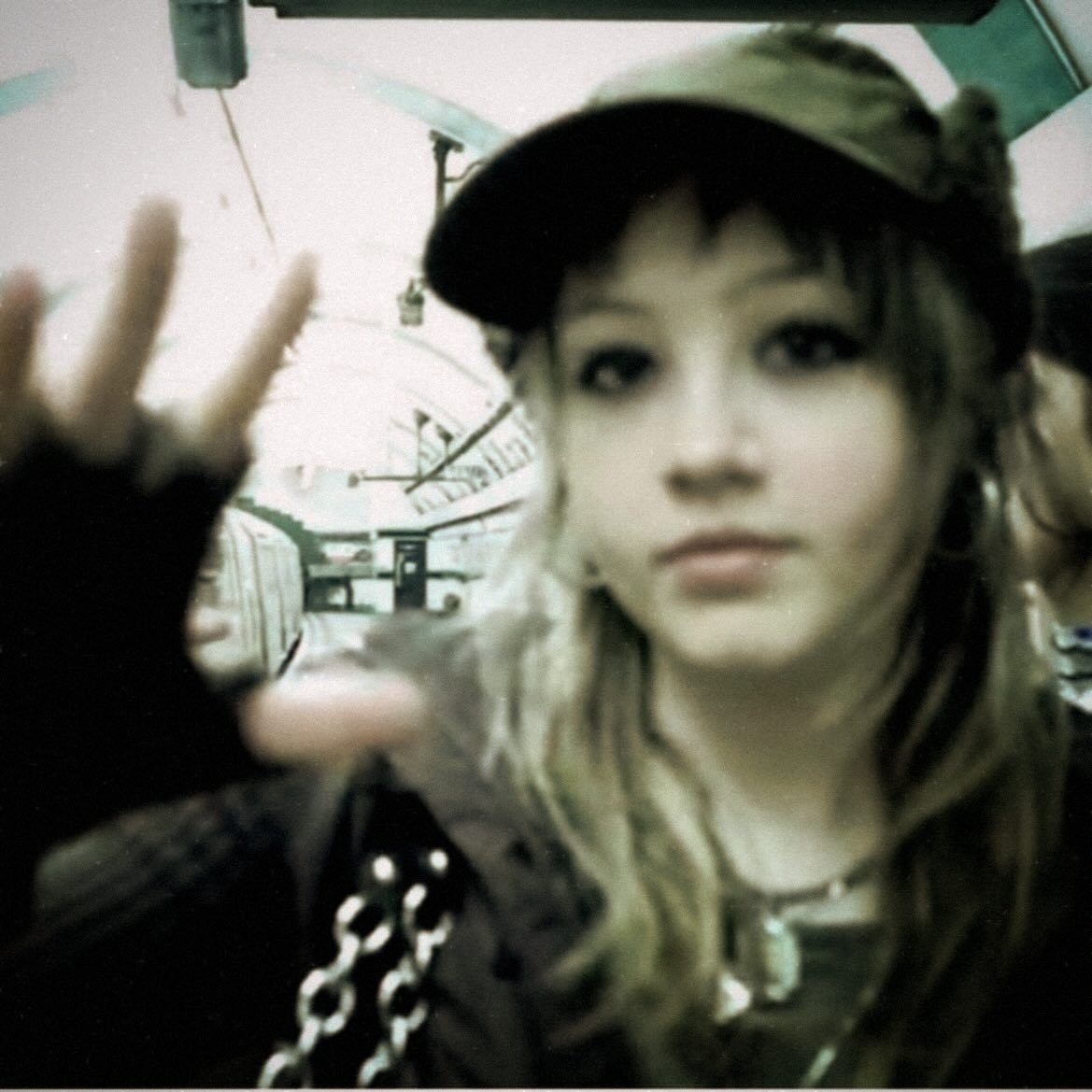 _femalien instagram image archive image