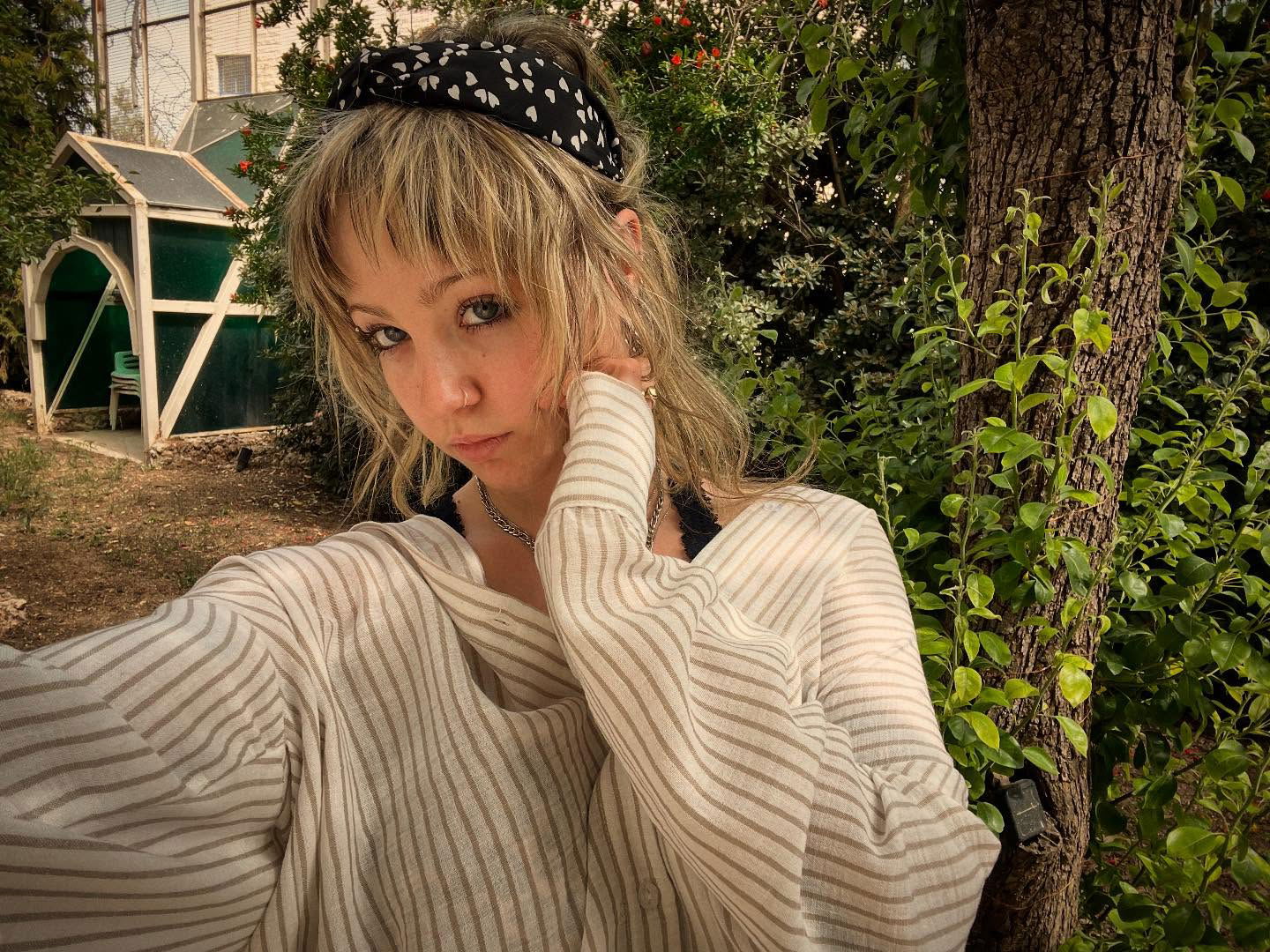 _femalien instagram image archive image