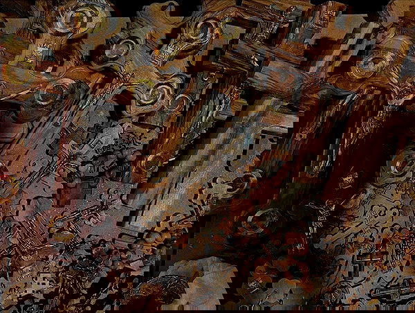 _femalien image ~ Altpins