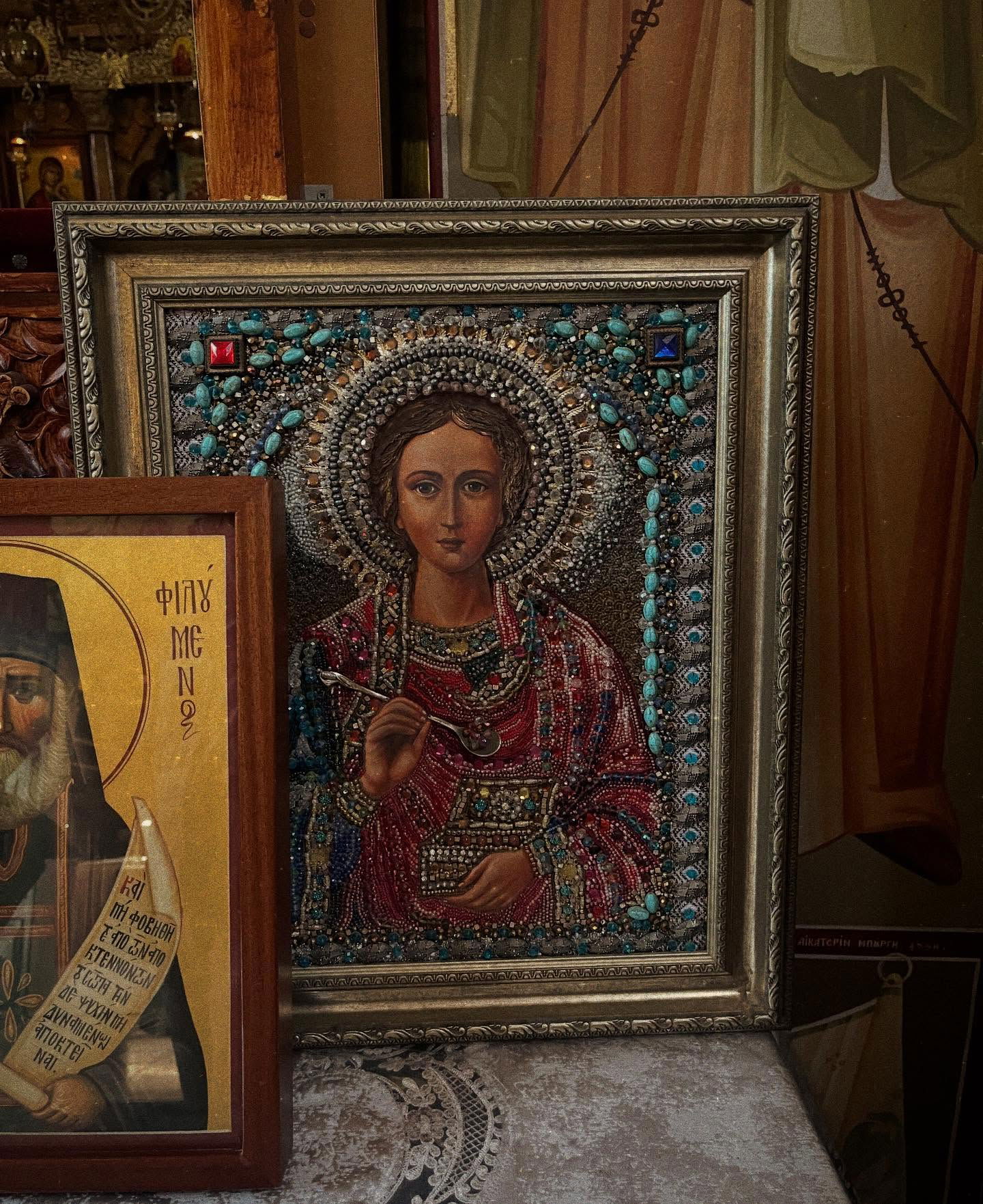 _femalien instagram image archive image