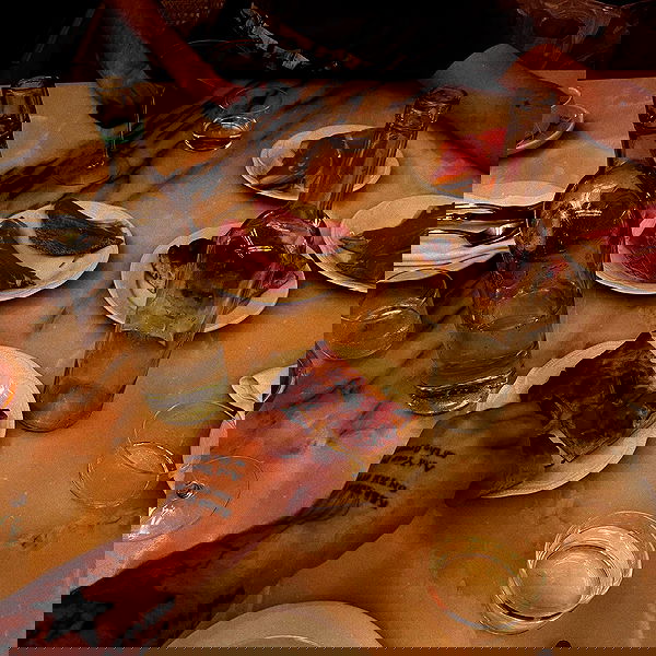 _femalien image ~ Altpins