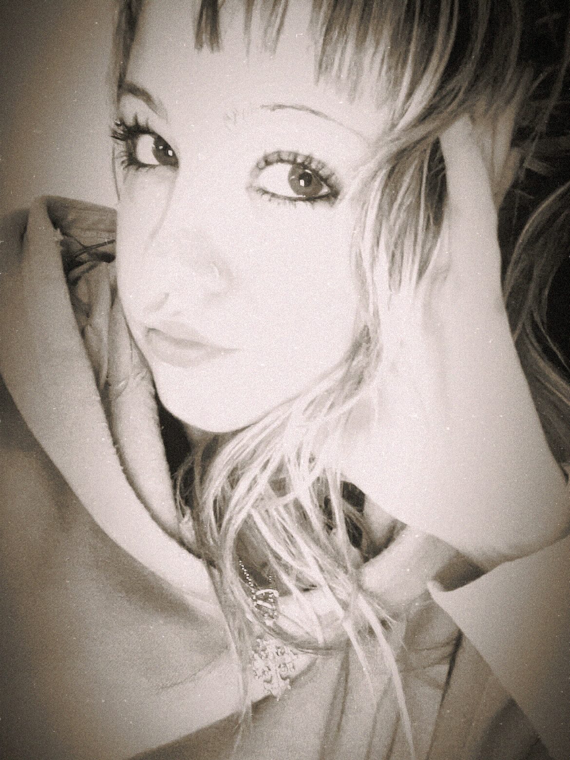 _femalien instagram image archive image