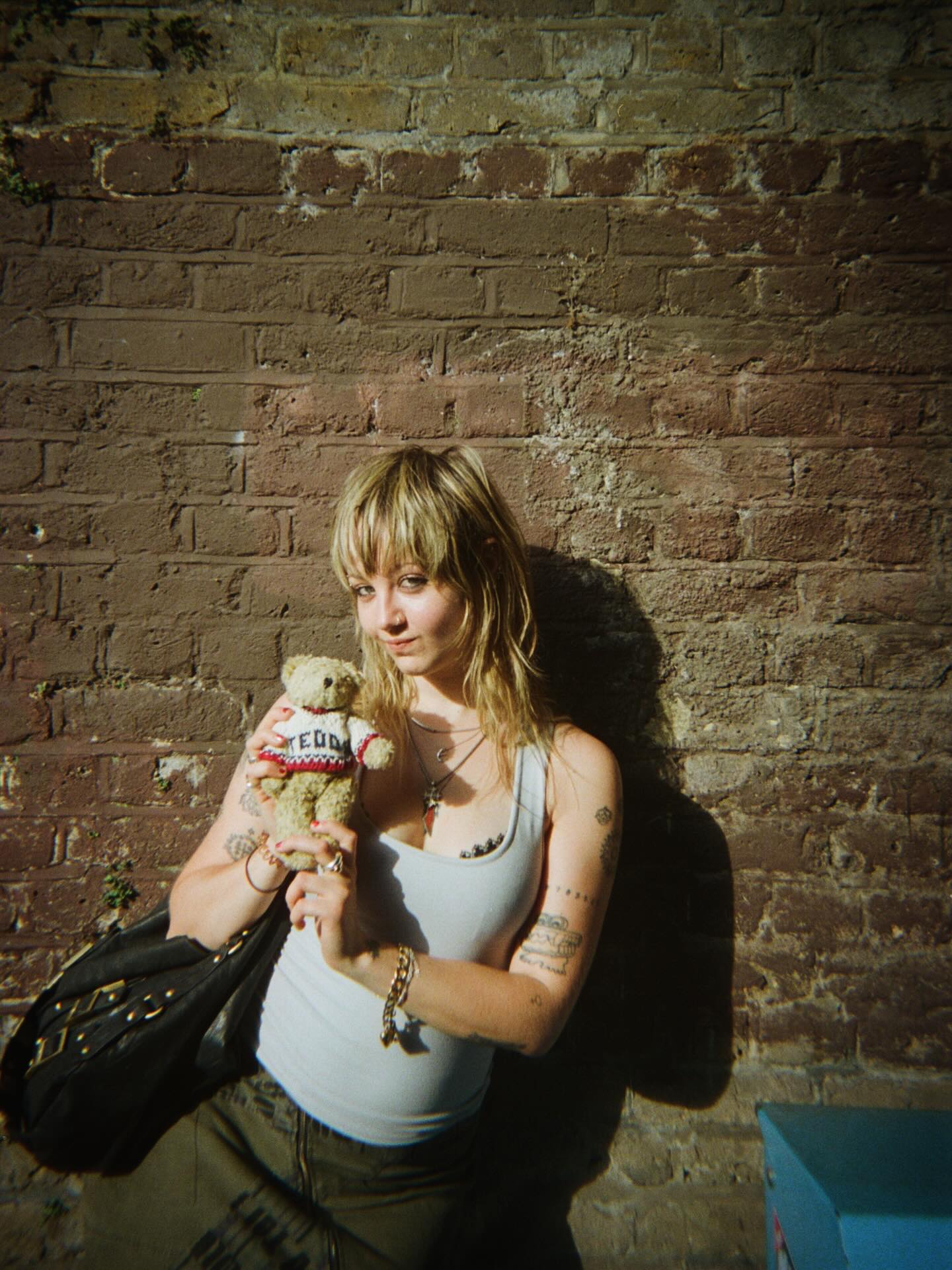 _femalien instagram image archive image