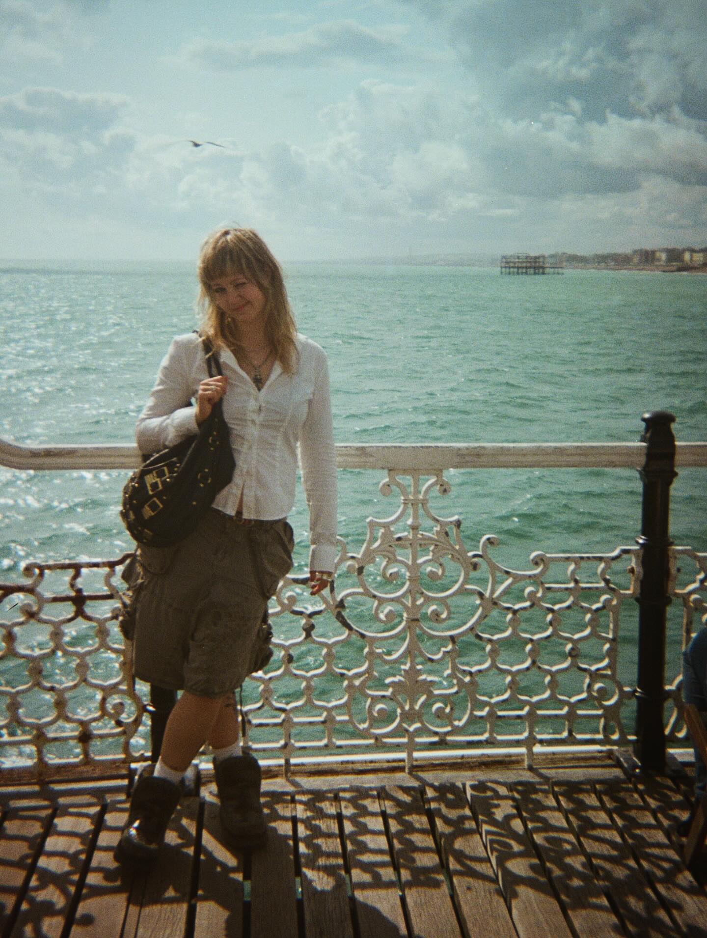 _femalien instagram image archive image