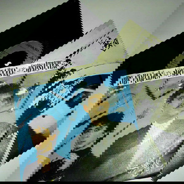 _femalien image ~ Altpins