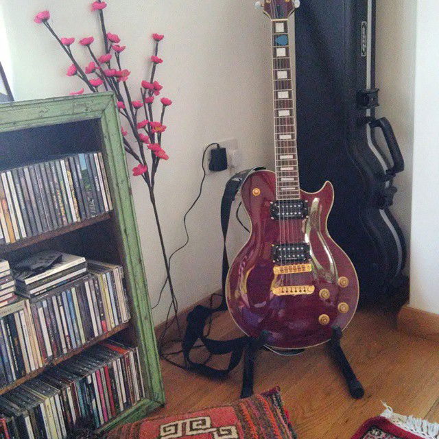 _femalien instagram image archive image