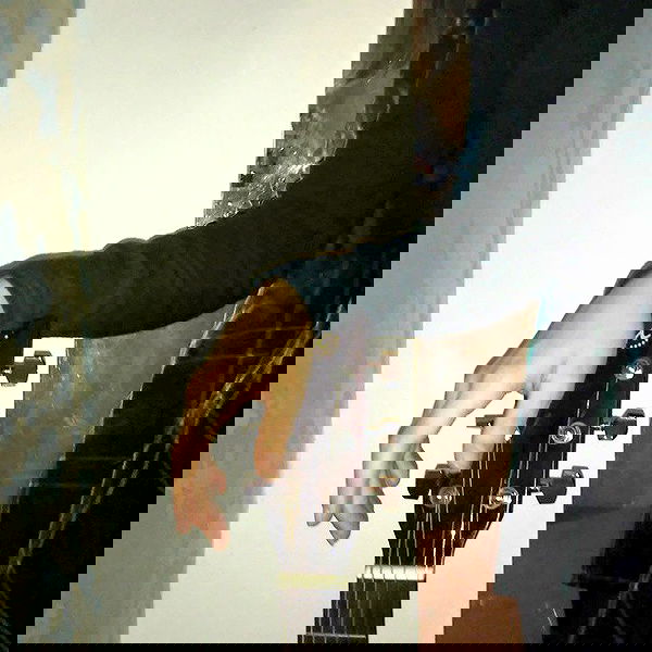 _femalien image ~ Altpins