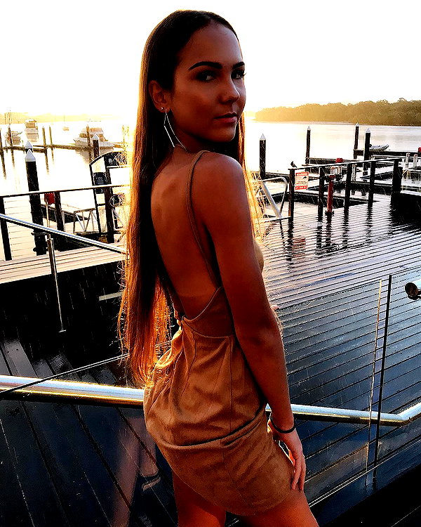 _hannahpearson_ instagram image archive image