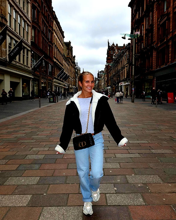 _hannahpearson_ instagram image archive image
