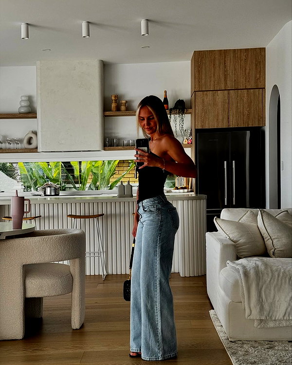 _hannahpearson_ instagram image archive image