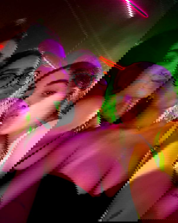 _hilaluu image ~ Altpins