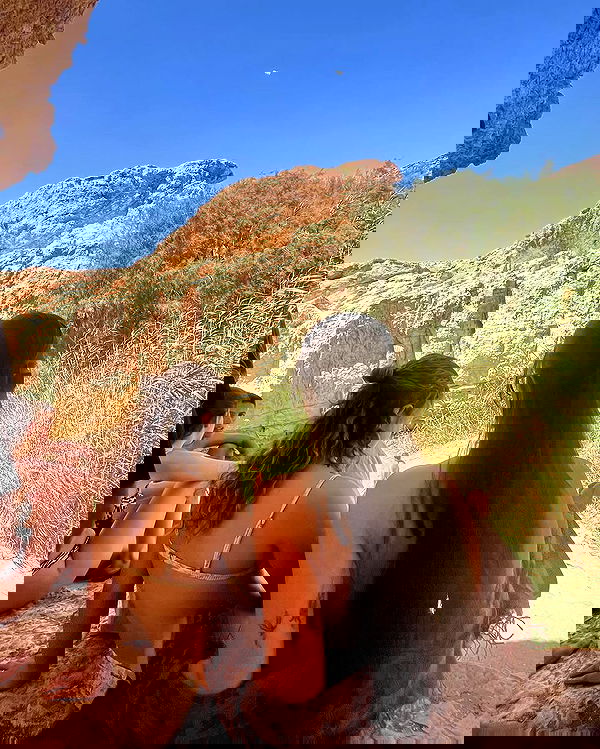 _hilaluu image ~ Altpins