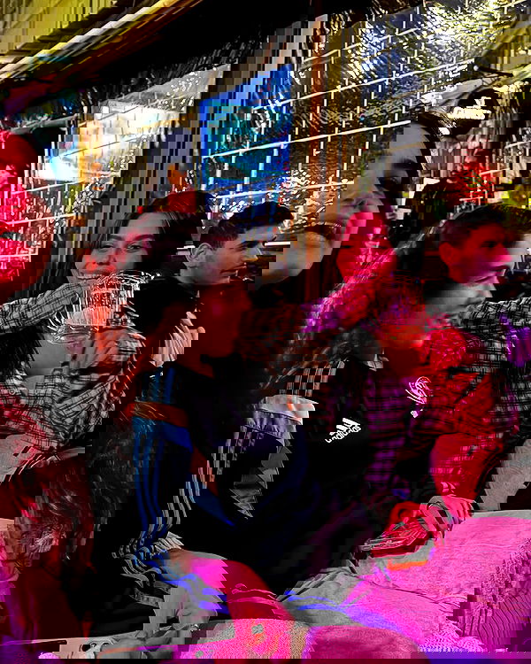 _hilaluu image ~ Altpins