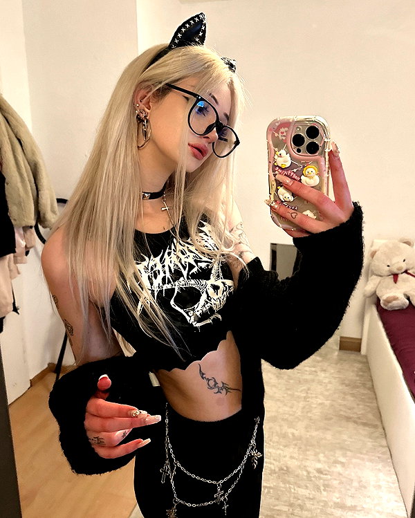 _kybelle instagram image archive image
