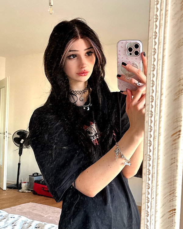 _kybelle instagram image archive image