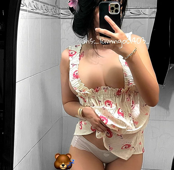 _lamngoc1403_ instagram image archive image