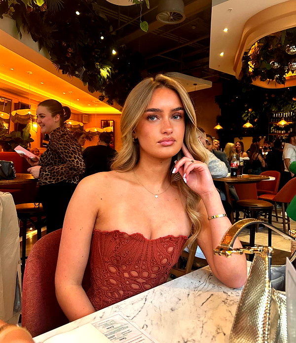 _miaallum instagram image archive image