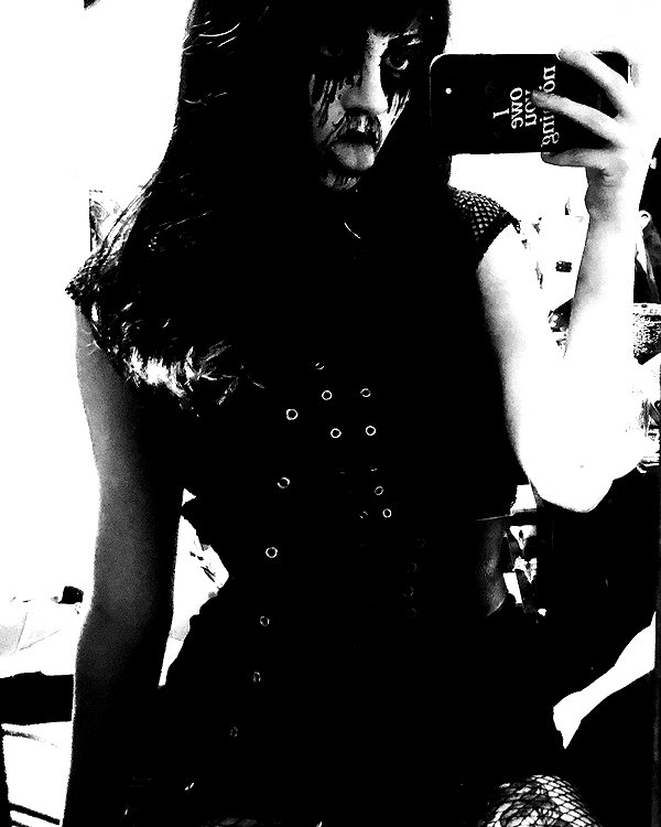 _scarlc_xo instagram image archive image