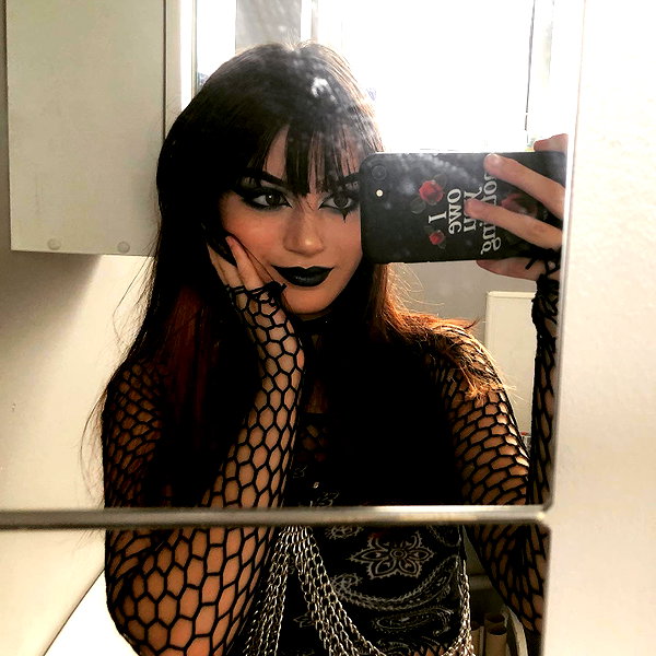 _scarlc_xo instagram image archive image