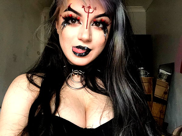 _scarlc_xo instagram image archive image
