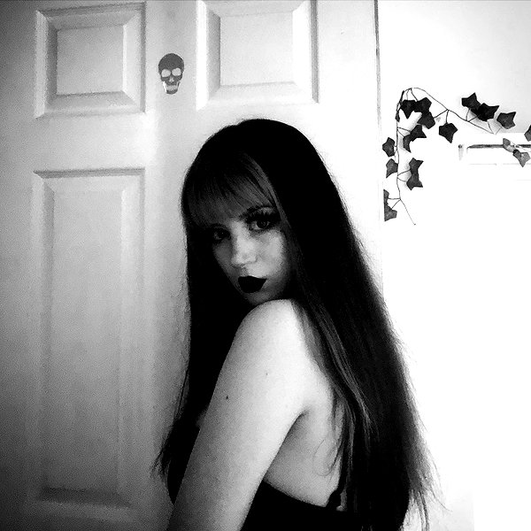 _scarlc_xo instagram image archive image
