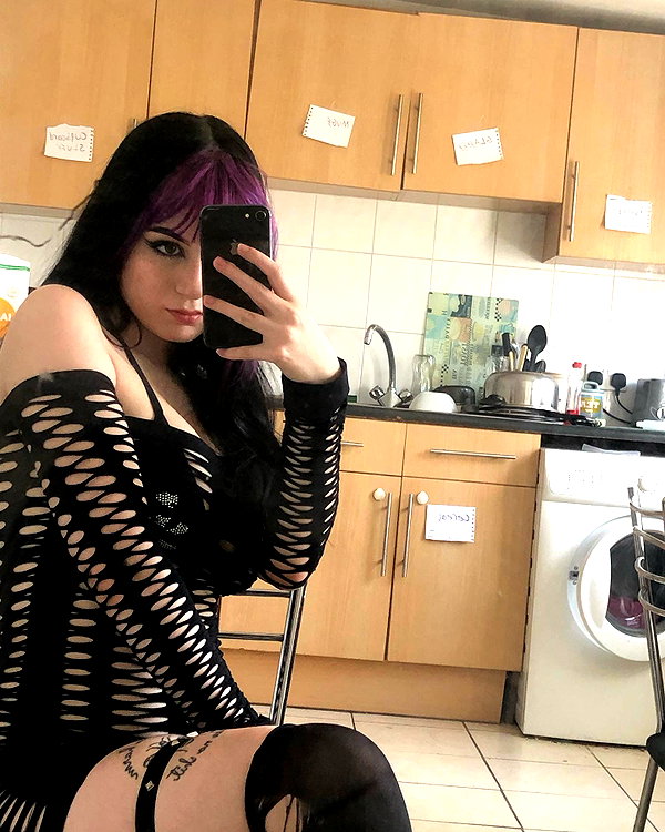 _scarlc_xo instagram image archive image