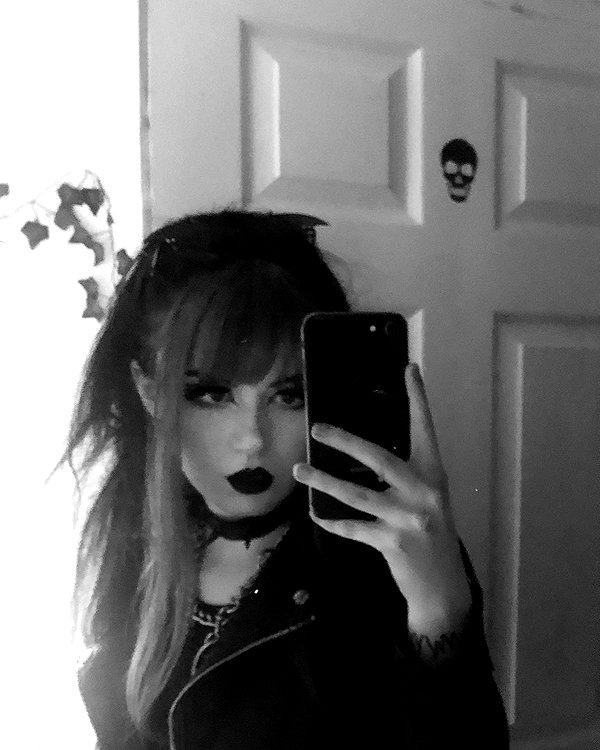 _scarlc_xo instagram image archive image
